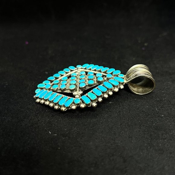 Zuni Turquoise Clusterwork and Snake Eye Pendant by Jennie Eustace (3704) - Picture 4 of 7